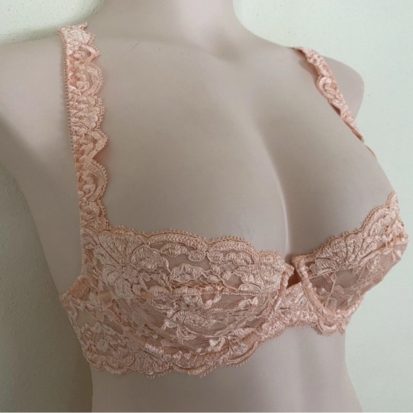 La Perla Bra 32A Underwire, Coral, Lace No padding, Italy size 1 - Picture 3 of 8